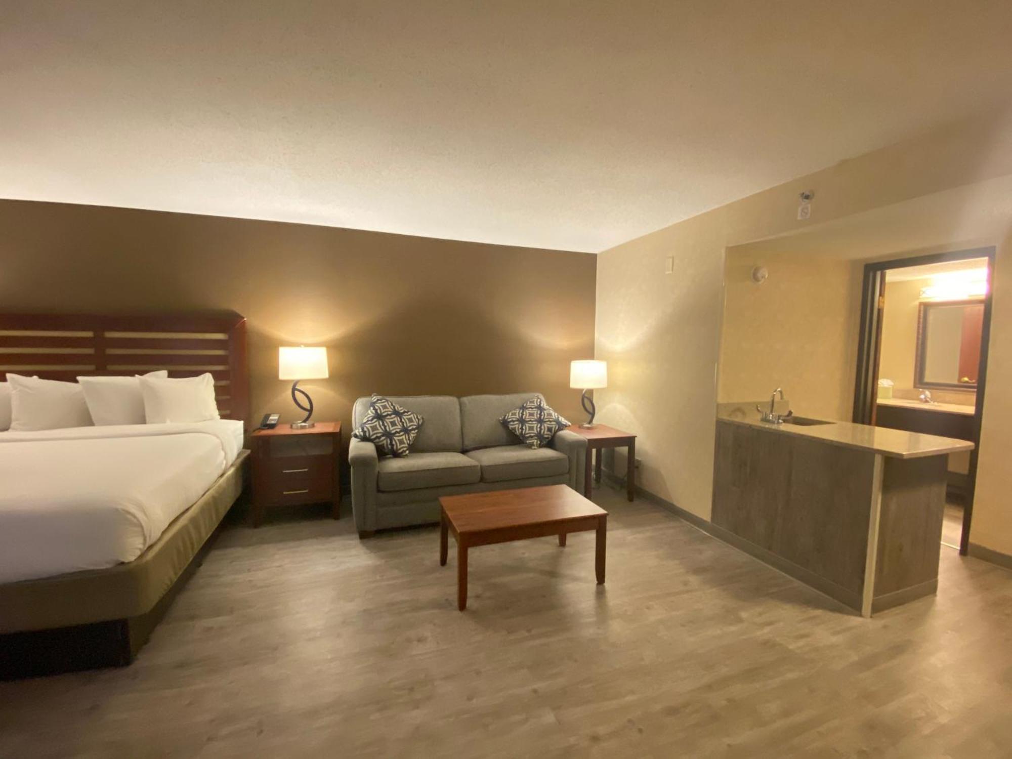 Wyndham Garden Grand Rapids Airport Hotel Cascade Exterior foto