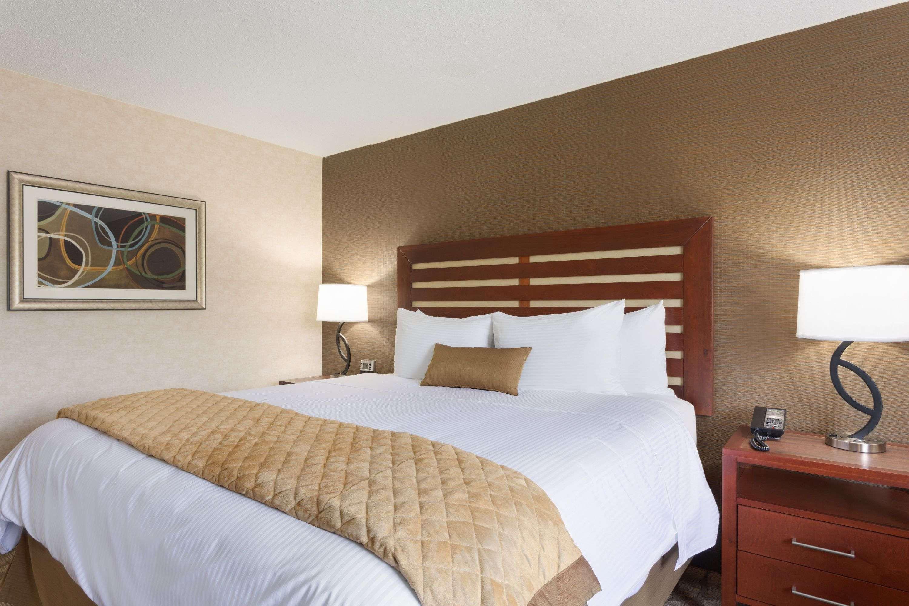Wyndham Garden Grand Rapids Airport Hotel Cascade Exterior foto