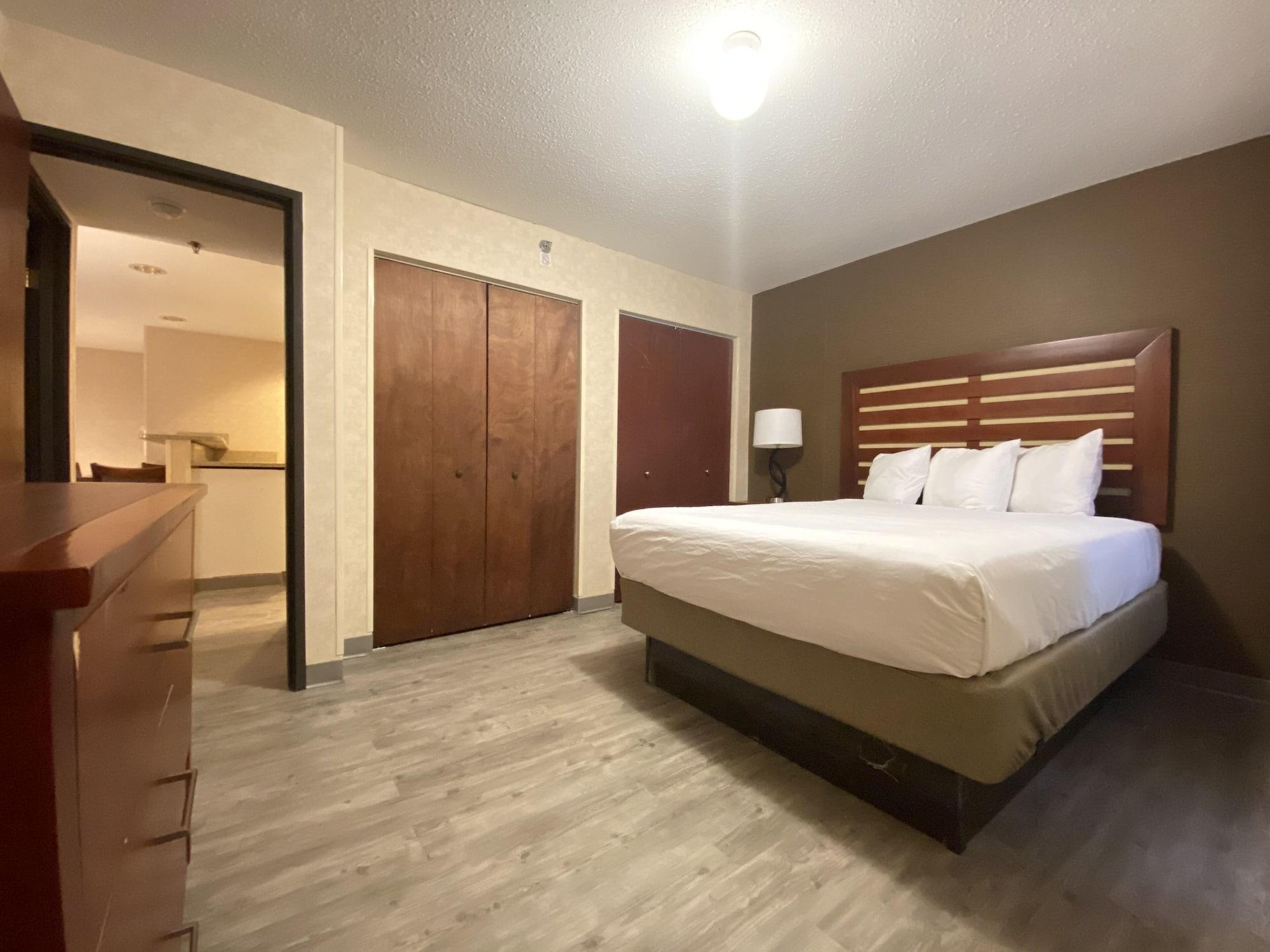 Wyndham Garden Grand Rapids Airport Hotel Cascade Exterior foto