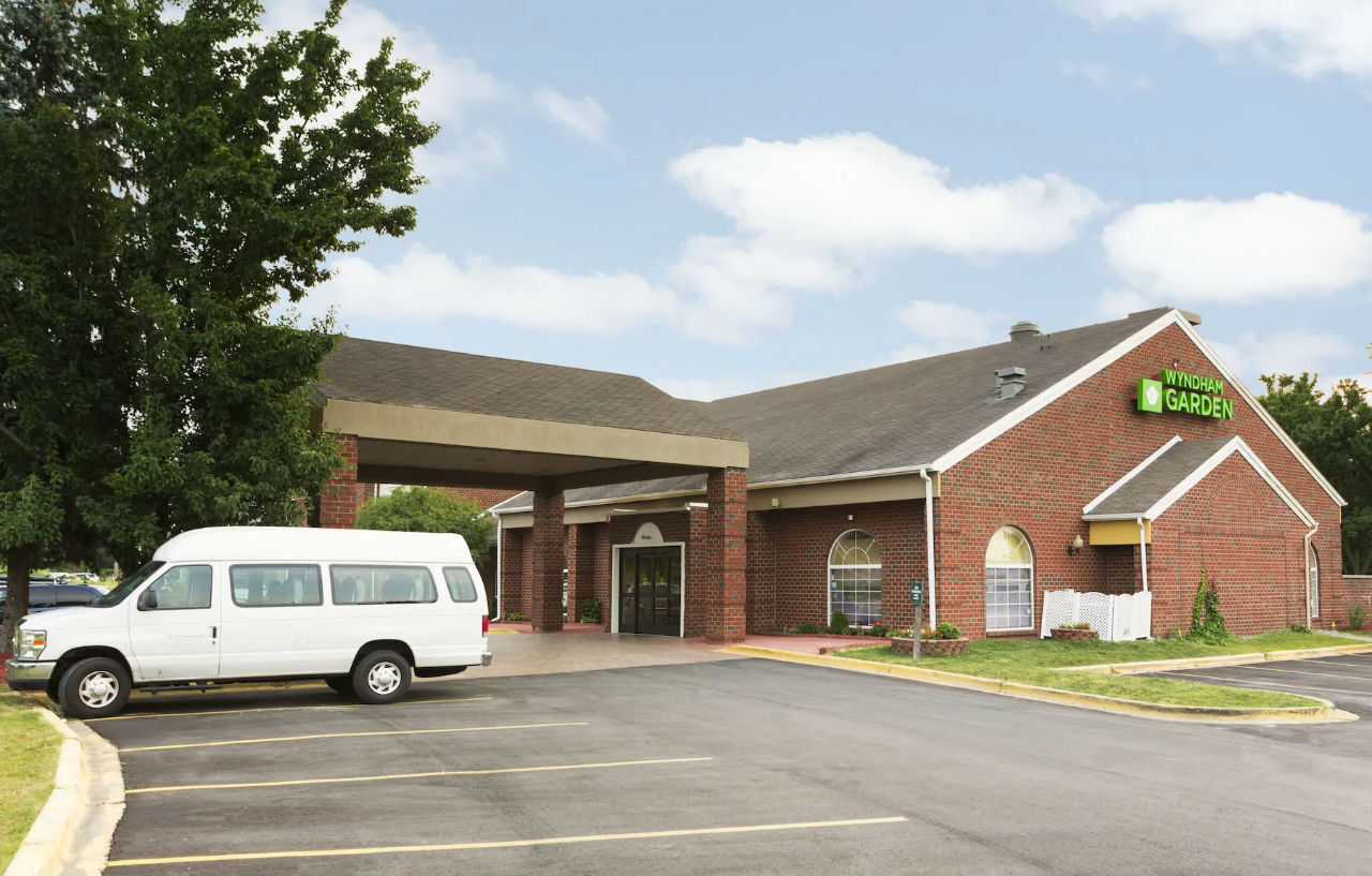 Wyndham Garden Grand Rapids Airport Hotel Cascade Exterior foto